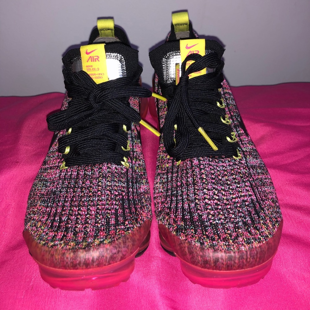NikeAir Women’s VaporMax Flyknit 3 Shoes